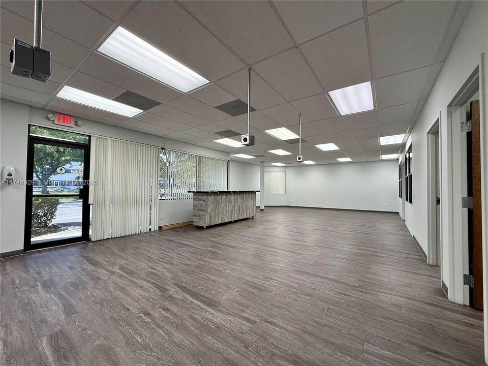 最近租的: $16 (0 贝兹, 0 浴室, 0 平方英尺)