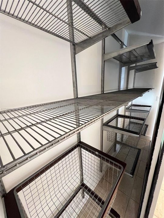 待售: $345,000 (1 贝兹, 1 浴室, 770 平方英尺)