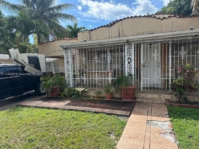 Recently Sold: $525,000 (4 beds, 2 baths, 1650 Square Feet)