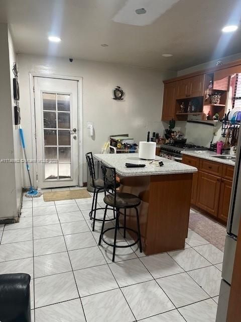 Recently Sold: $525,000 (4 beds, 2 baths, 1650 Square Feet)