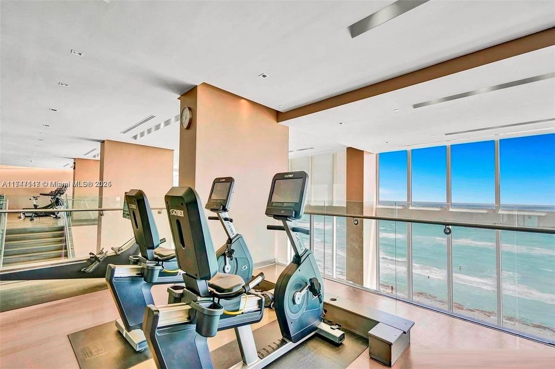 На продажу: $1,020,000 (3 спален, 3 ванн, 1571 Квадратных фут)