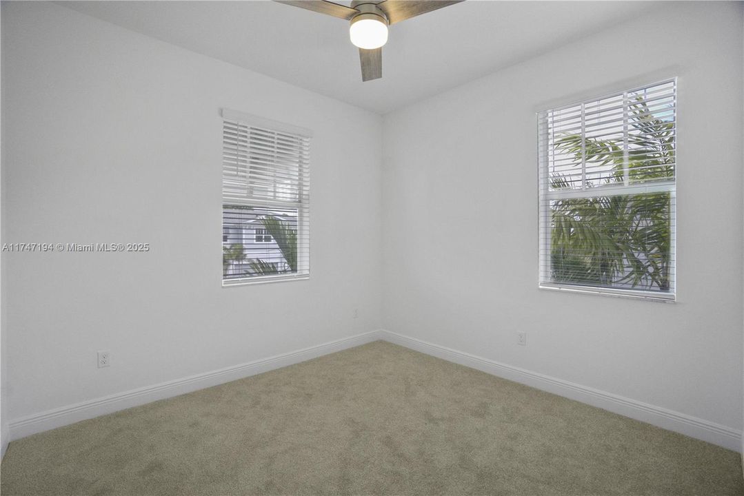 Recently Rented: $3,100 (3 beds, 2 baths, 2049 Square Feet)