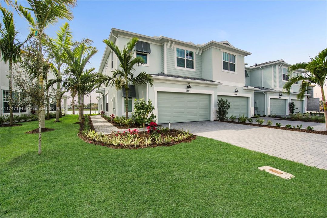 Recently Rented: $3,100 (3 beds, 2 baths, 2049 Square Feet)