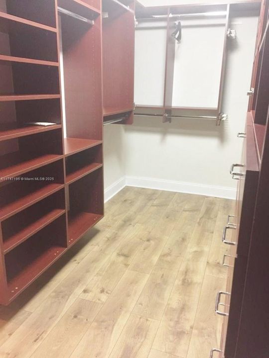 待售: $2,798,000 (5 贝兹, 3 浴室, 3275 平方英尺)