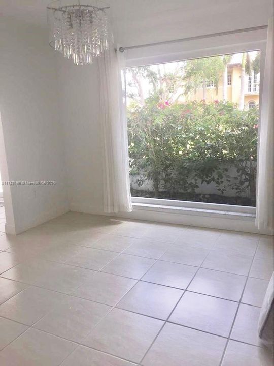 待售: $2,798,000 (5 贝兹, 3 浴室, 3275 平方英尺)