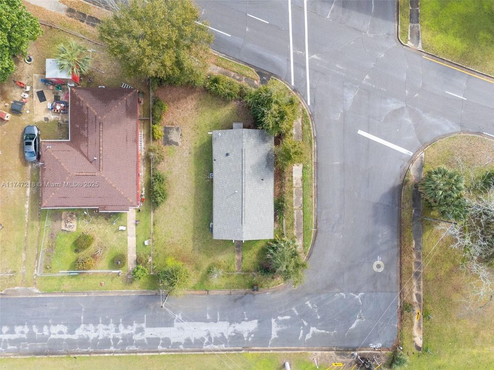 Recently Sold: $125,000 (2 beds, 1 baths, 1134 Square Feet)