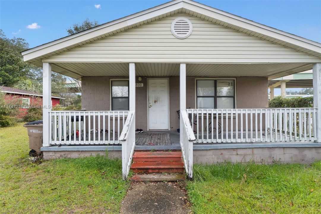 Recently Sold: $125,000 (2 beds, 1 baths, 1134 Square Feet)