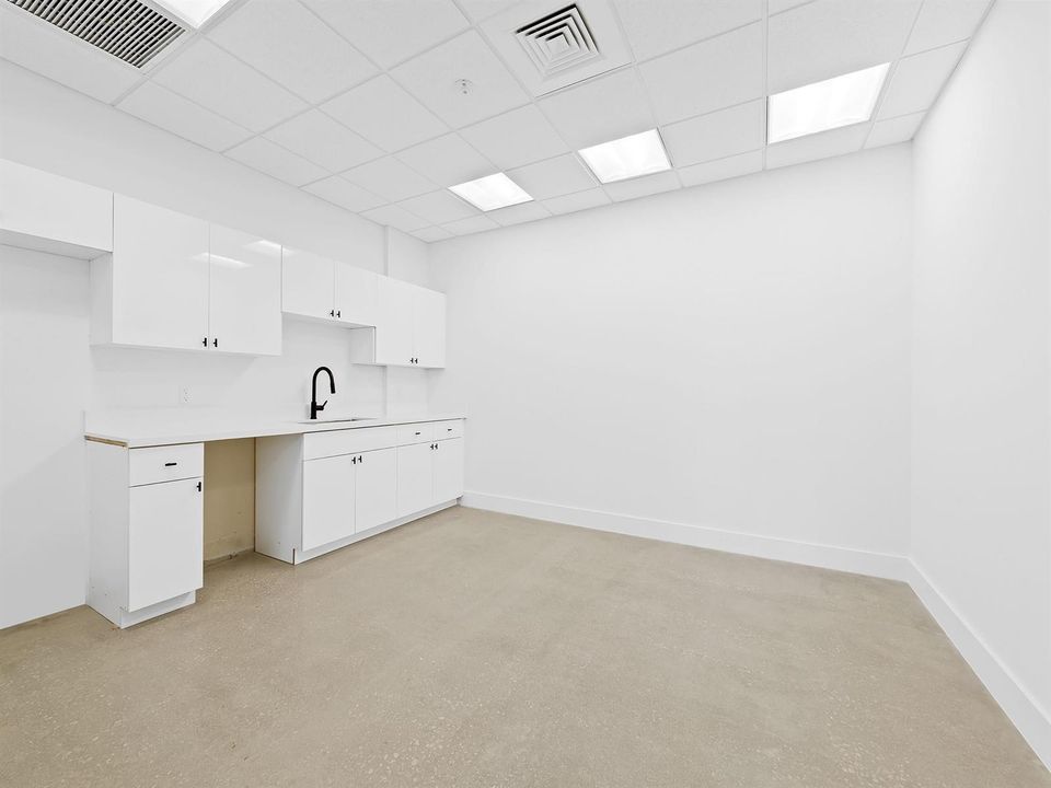 3rd Floor