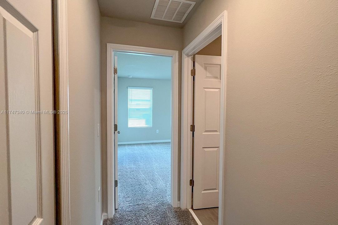 Recently Rented: $2,100 (3 beds, 2 baths, 0 Square Feet)