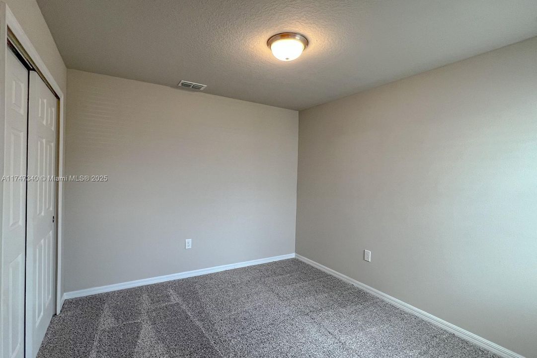 Recently Rented: $2,100 (3 beds, 2 baths, 0 Square Feet)