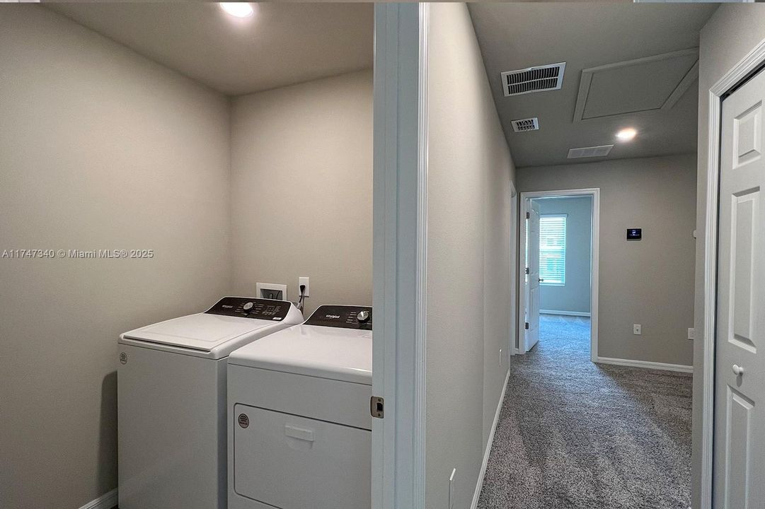 Recently Rented: $2,100 (3 beds, 2 baths, 0 Square Feet)