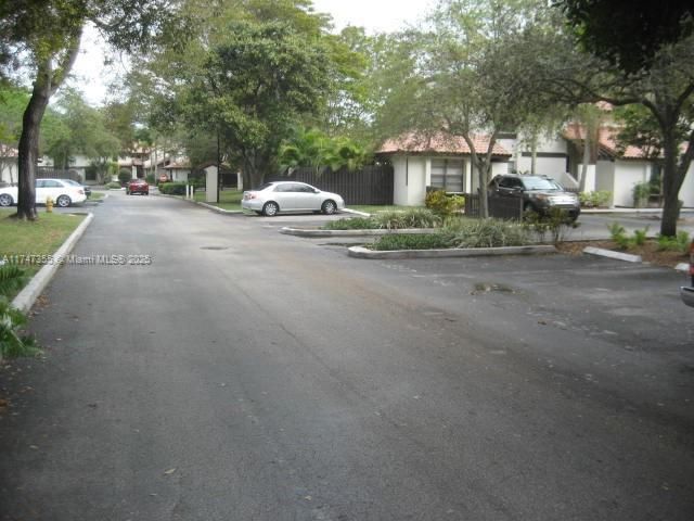 Recently Rented: $3,300 (3 beds, 2 baths, 1340 Square Feet)