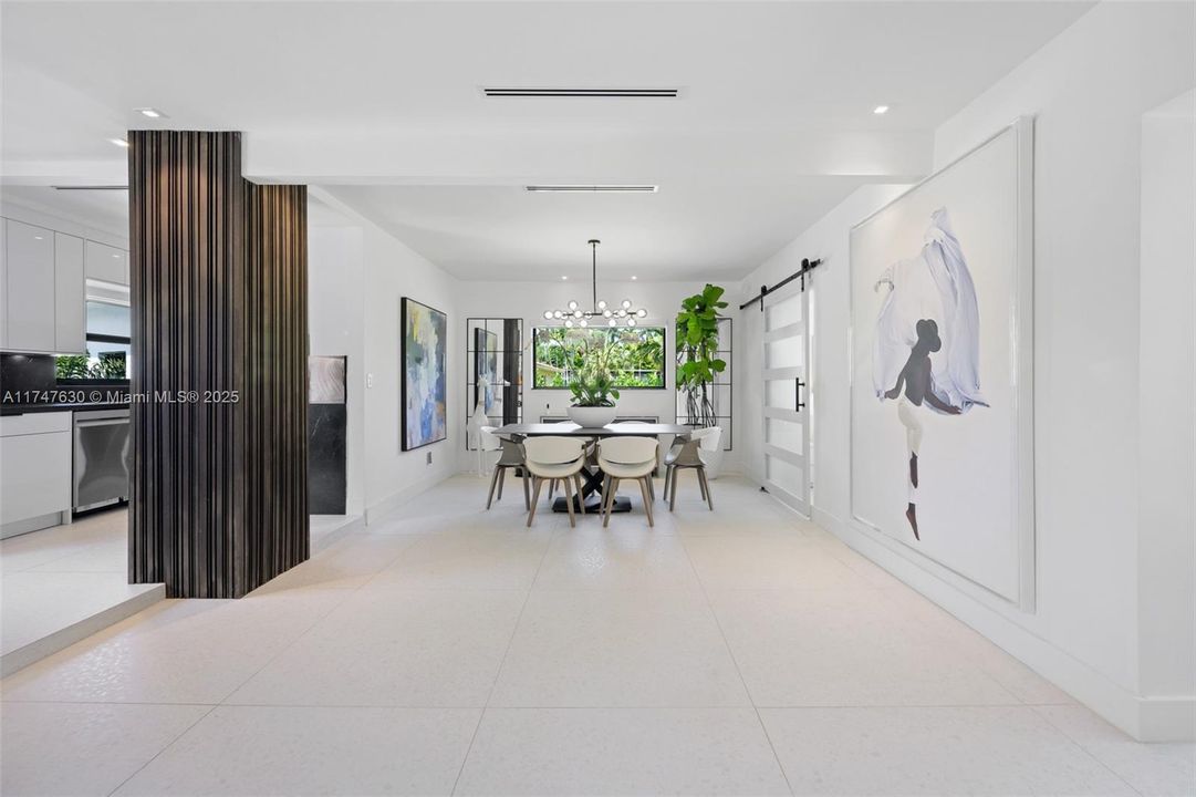 For Sale: $1,100,000 (3 beds, 2 baths, 1953 Square Feet)