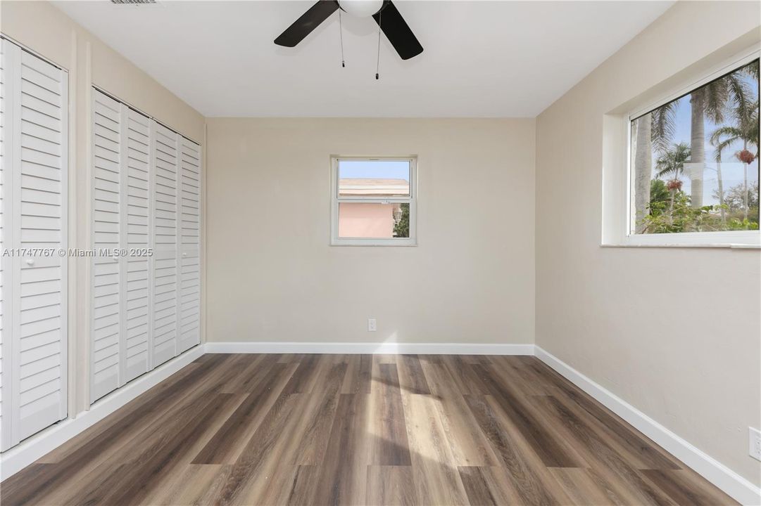 For Rent: $4,250 (2 beds, 2 baths, 1110 Square Feet)