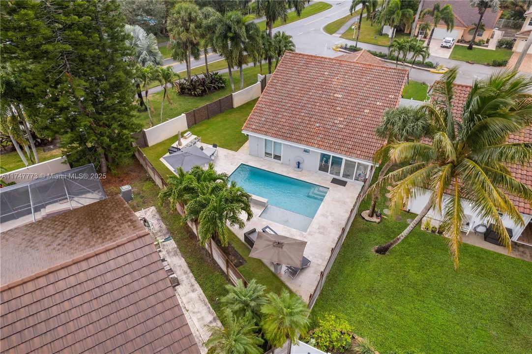 Недавно продано: $699,000 (3 спален, 2 ванн, 1584 Квадратных фут)