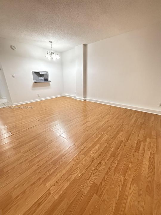 Vendido Recientemente: $182,500 (1 camas, 1 baños, 640 Pies cuadrados)