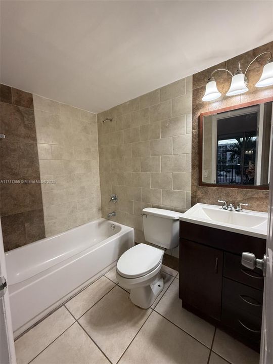 Vendido Recientemente: $182,500 (1 camas, 1 baños, 640 Pies cuadrados)