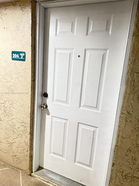 Vendido Recientemente: $182,500 (1 camas, 1 baños, 640 Pies cuadrados)