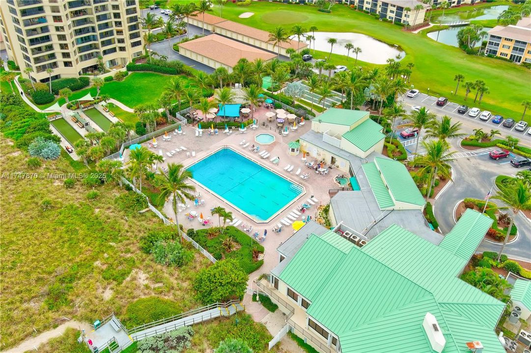 Недавно продано: $200,000 (1 спален, 1 ванн, 678 Квадратных фут)