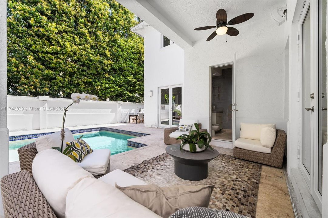 For Sale: $4,290,000 (5 beds, 7 baths, 4007 Square Feet)