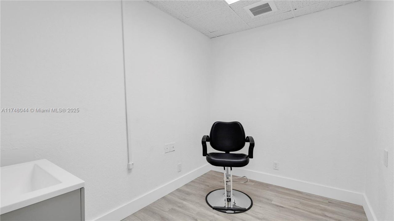 For Rent: $700 (0 beds, 0 baths, 0 Square Feet)