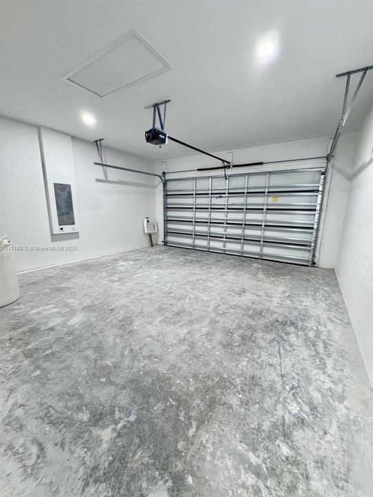 Недавно арендовано: $2,400 (3 спален, 2 ванн, 1630 Квадратных фут)