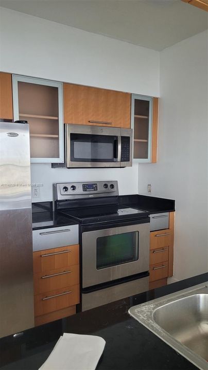 На продажу: $349,000 (1 спален, 1 ванн, 791 Квадратных фут)