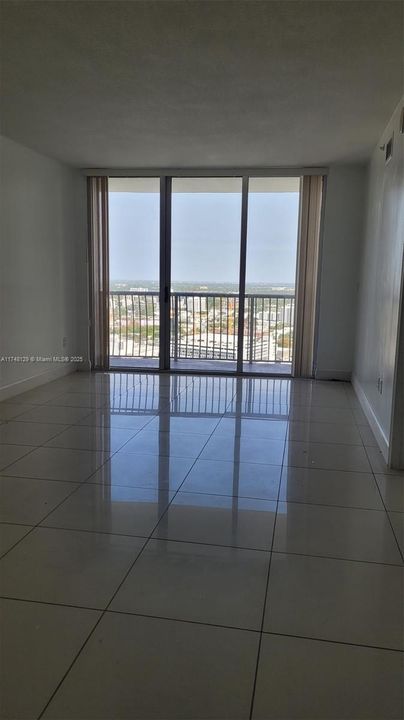 На продажу: $349,000 (1 спален, 1 ванн, 791 Квадратных фут)