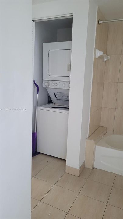 На продажу: $349,000 (1 спален, 1 ванн, 791 Квадратных фут)