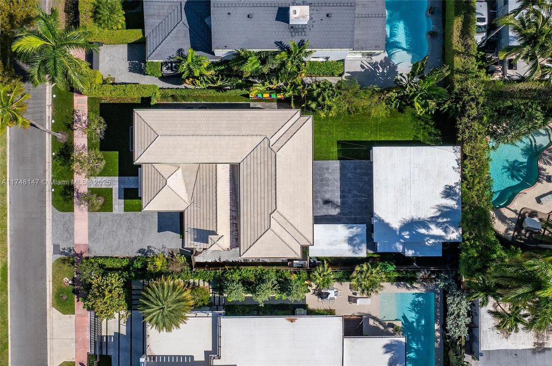 En Venta: $4,600,000 (4 camas, 3 baños, 3539 Pies cuadrados)