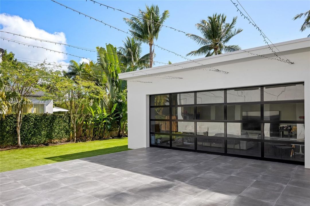 En Venta: $4,600,000 (4 camas, 3 baños, 3539 Pies cuadrados)