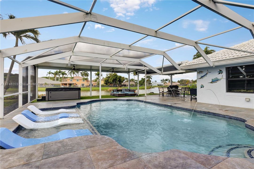 Недавно продано: $849,000 (4 спален, 2 ванн, 2439 Квадратных фут)