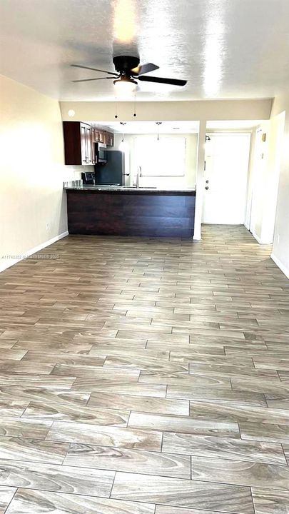 Recently Sold: $115,900 (2 beds, 2 baths, 882 Square Feet)