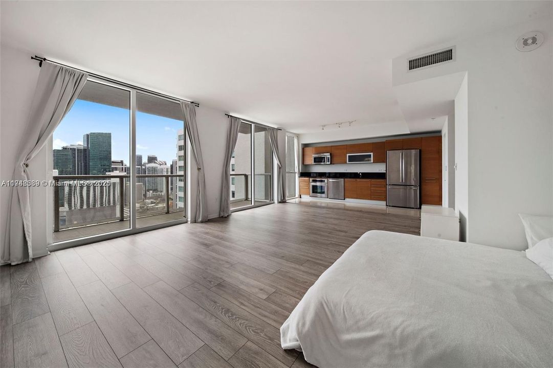 最近租的: $2,550 (0 贝兹, 1 浴室, 632 平方英尺)