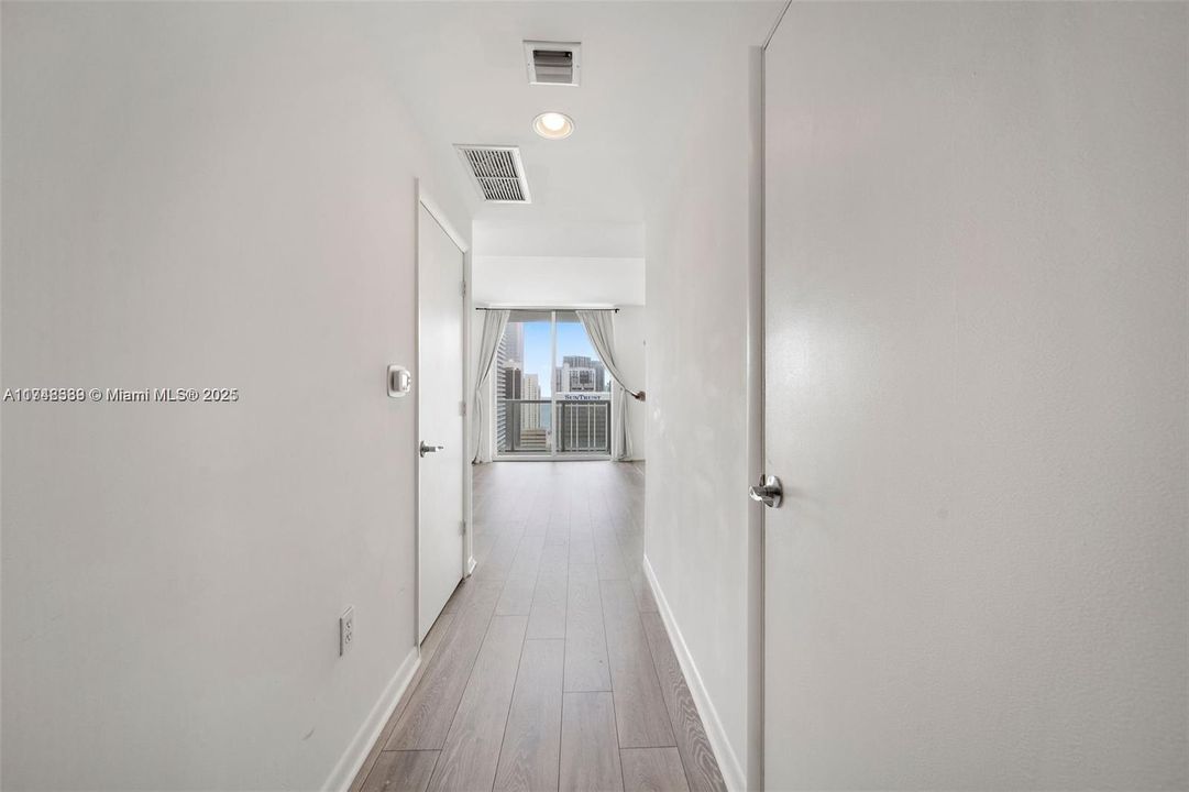 最近租的: $2,550 (0 贝兹, 1 浴室, 632 平方英尺)