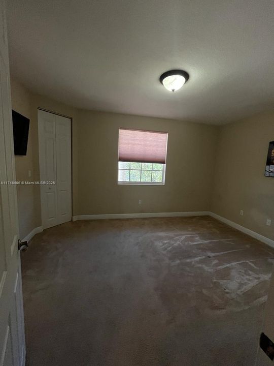 В аренду: $11,000 (5 спален, 4 ванн, 4339 Квадратных фут)