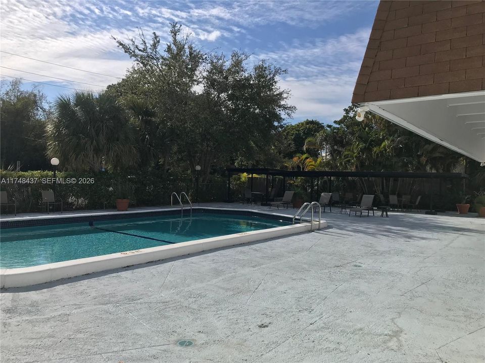 En Venta: $145,000 (1 camas, 1 baños, 720 Pies cuadrados)