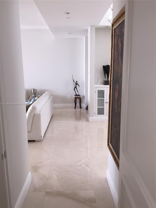 Vendido Recientemente: $5,300,000 (3 camas, 3 baños, 2622 Pies cuadrados)