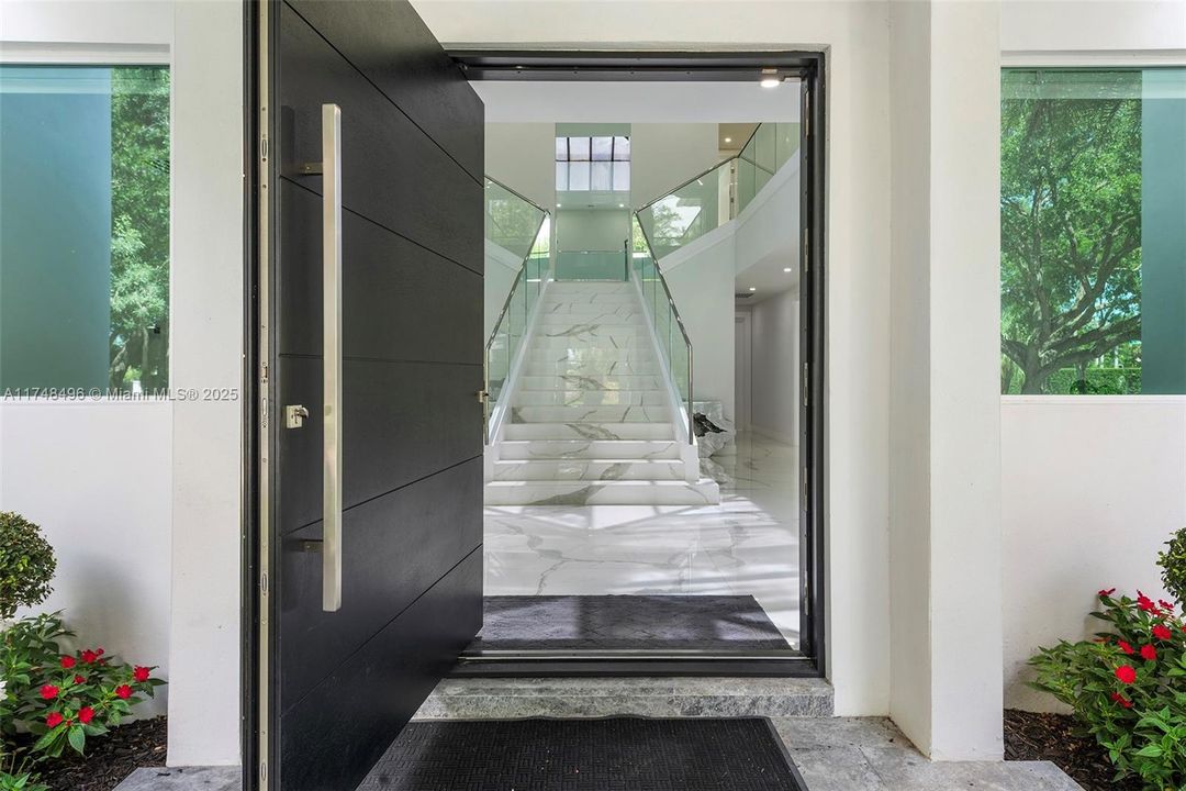 В аренду: $35,000 (7 спален, 8 ванн, 8129 Квадратных фут)