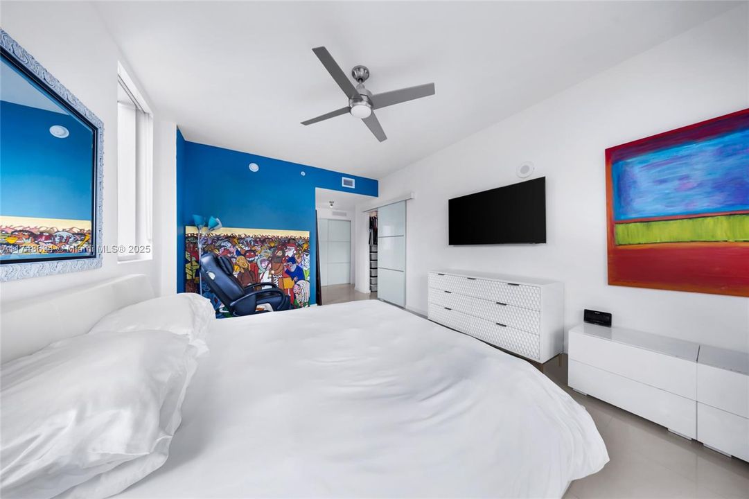 En Venta: $849,000 (3 camas, 2 baños, 1833 Pies cuadrados)