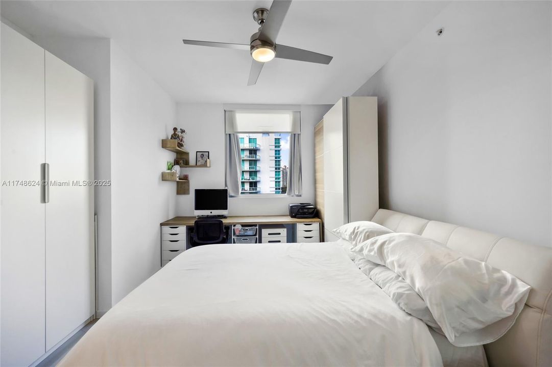 En Venta: $849,000 (3 camas, 2 baños, 1833 Pies cuadrados)