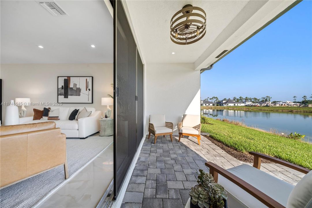 For Sale: $514,990 (3 beds, 3 baths, 2209 Square Feet)