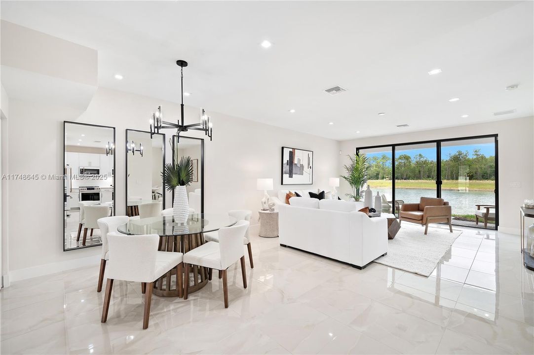 For Sale: $514,990 (3 beds, 3 baths, 2209 Square Feet)