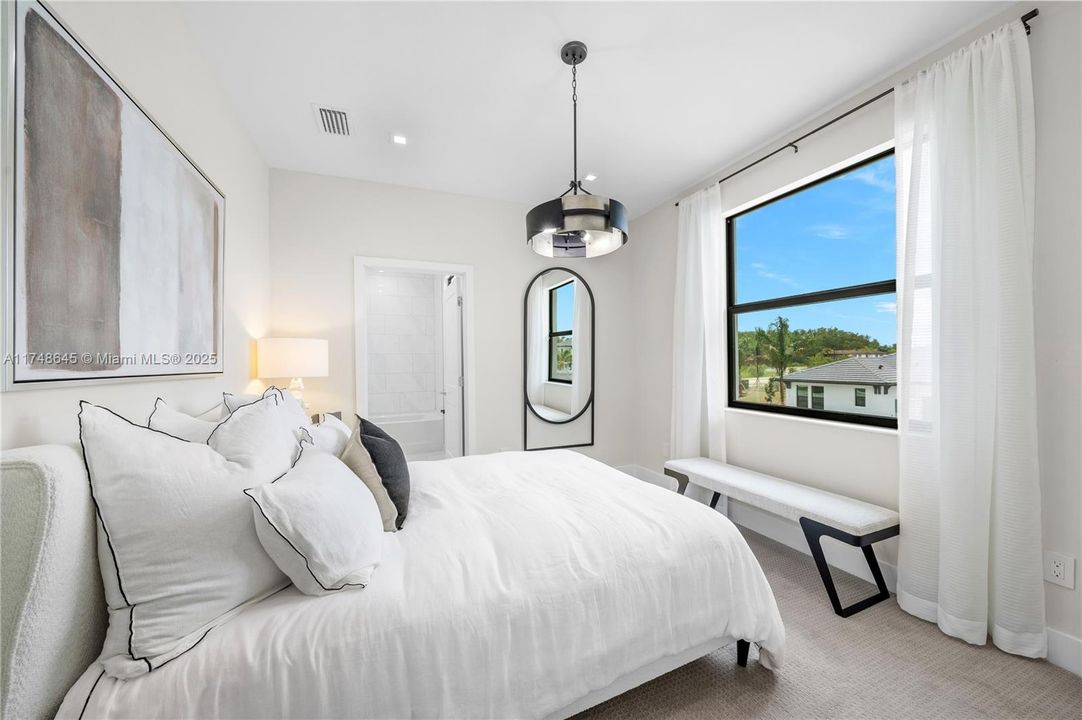 For Sale: $514,990 (3 beds, 3 baths, 2209 Square Feet)