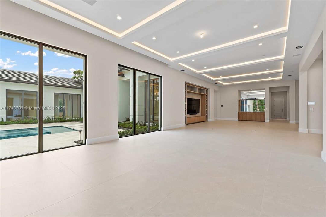 For Sale: $23,200,000 (4 beds, 6 baths, 6726 Square Feet)