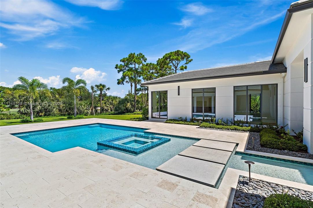 For Sale: $23,200,000 (4 beds, 6 baths, 6726 Square Feet)