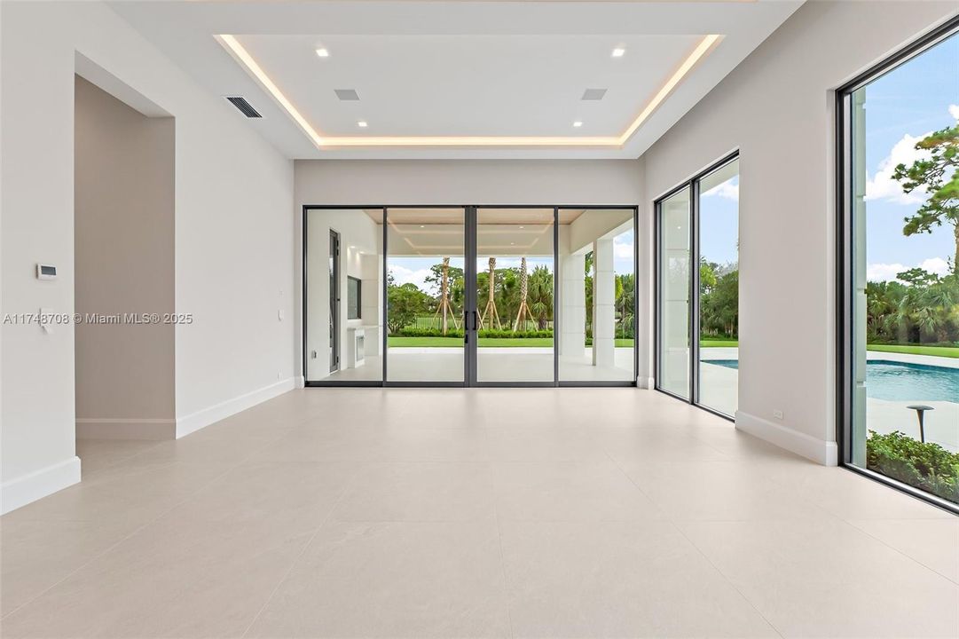 For Sale: $23,200,000 (4 beds, 6 baths, 6726 Square Feet)