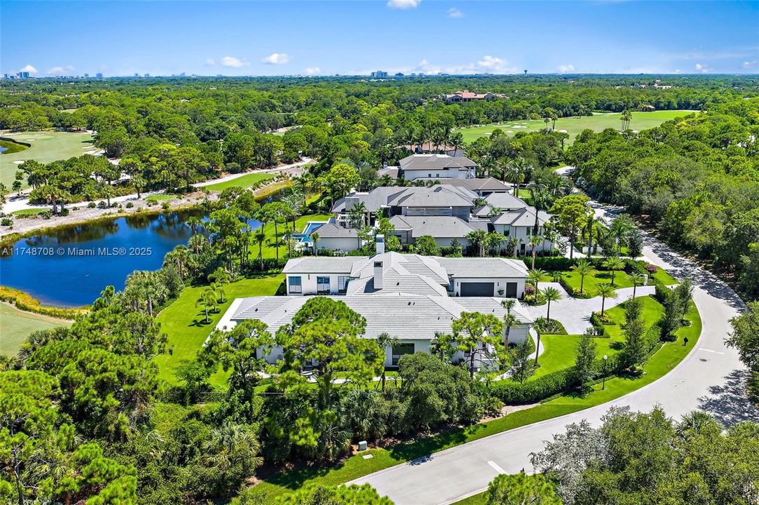 For Sale: $23,200,000 (4 beds, 6 baths, 6726 Square Feet)