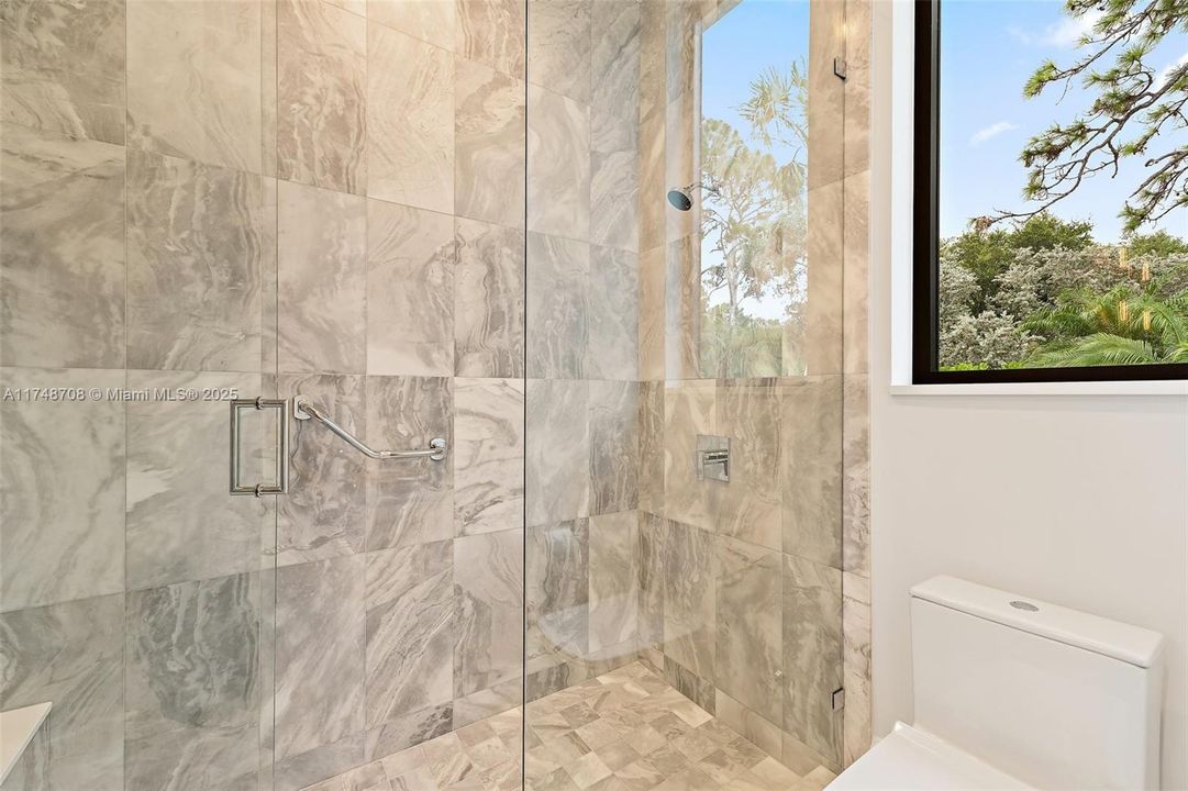 For Sale: $23,200,000 (4 beds, 6 baths, 6726 Square Feet)