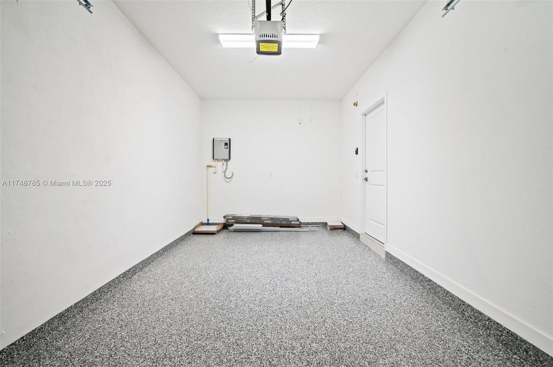 最近租的: $3,200 (3 贝兹, 2 浴室, 0 平方英尺)